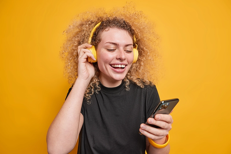 eticheta AI Persona de pe Spotify